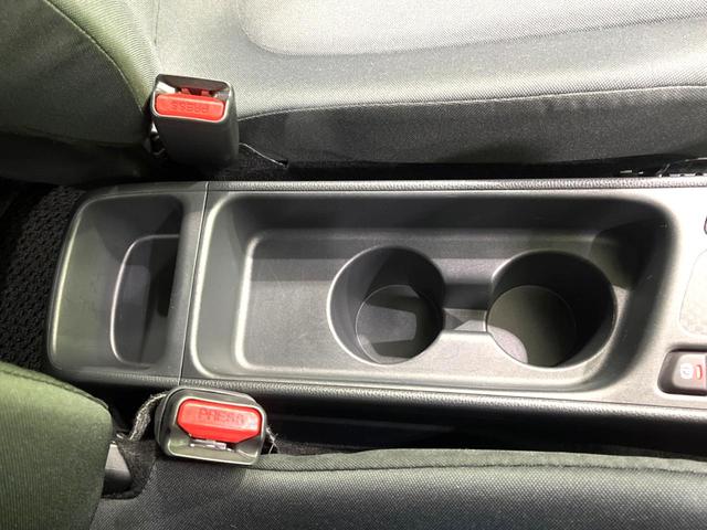 ヤリスクロス Ｘ　ＳＤナビ　バックカメラ　衝突被害軽減システム　レーダークルーズ　禁煙車　ドラレコ　コーナーセンサー　スマートキー　ＥＴＣ　オートハイビーム　車線逸脱警報　オートライト　Ｂｌｕｅｔｏｏｔｈ　フルセグ（43枚目）