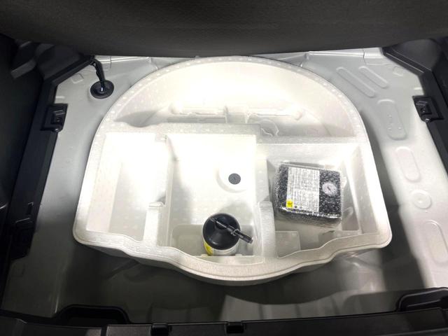 ヤリスクロス Ｘ　ＳＤナビ　バックカメラ　衝突被害軽減システム　レーダークルーズ　禁煙車　ドラレコ　コーナーセンサー　スマートキー　ＥＴＣ　オートハイビーム　車線逸脱警報　オートライト　Ｂｌｕｅｔｏｏｔｈ　フルセグ（51枚目）