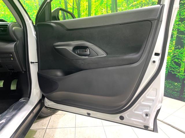 ヤリスクロス Ｘ　ＳＤナビ　バックカメラ　衝突被害軽減システム　レーダークルーズ　禁煙車　ドラレコ　コーナーセンサー　スマートキー　ＥＴＣ　オートハイビーム　車線逸脱警報　オートライト　Ｂｌｕｅｔｏｏｔｈ　フルセグ（56枚目）