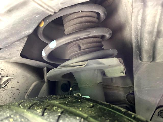 セレナ ハイウェイスター　Ｓ－ハイブリッド　Ｖエアロモード　両側電動ドア　純正ＳＤナビ　アルパイン後席モニター　スマートキー　ＨＩＤヘッド　ビルトインＥＴＣ　クルコン　純正１６インチアルミ　オートライト　オートエアコン　Ｂｌｕｅｔｏｏｔｈ　ＣＤ　ＤＶＤ再生（21枚目）