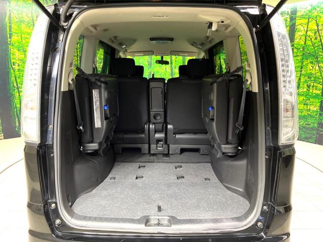 セレナ ハイウェイスター　Ｓ－ハイブリッド　Ｖエアロモード　両側電動ドア　純正ＳＤナビ　アルパイン後席モニター　スマートキー　ＨＩＤヘッド　ビルトインＥＴＣ　クルコン　純正１６インチアルミ　オートライト　オートエアコン　Ｂｌｕｅｔｏｏｔｈ　ＣＤ　ＤＶＤ再生（58枚目）