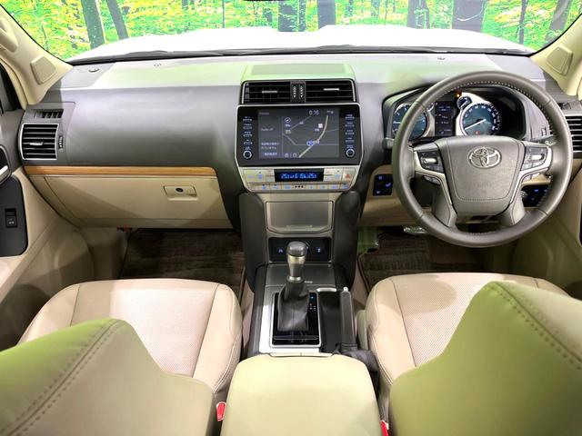 ランドクルーザープラド TX Lパッケージ マットブラックエディション サンルーフ 純正ナビ9インチナビ 全周囲カメラ 衝突被害軽減システム レーダークルーズ ETC ドラレコ パワーシート シートベンチレーション 車線逸脱防止装置 オートエアコン オートハイビーム(2枚目)