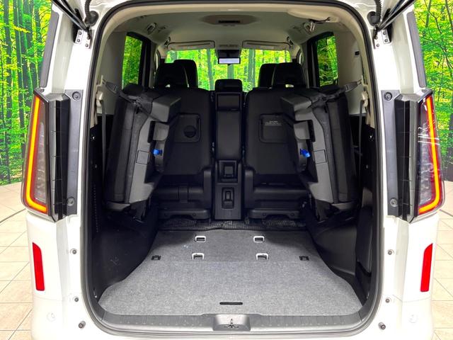 セレナ ハイウェイスターV 純正12インチディスプレイオーディオ 全周囲カメラ プロパイロット 衝突軽減 ETC ドラレコ 両側電動スライド 禁煙車 オートライト LEDヘッド オートエアコン 純正16インチアルミホイール(11枚目)