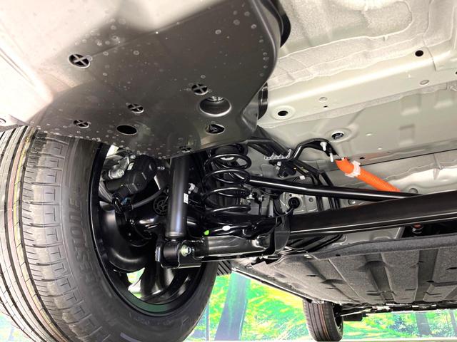 ヴェゼル ｅ：ＨＥＶ　Ｚ　登録済未使用車　純正９インチナビ　全周囲カメラ　衝突軽減　レーダークルーズ　ＥＴＣ　ＬＥＤヘッド　オートライト　オートエアコン　電動リアゲート　前席シートヒーター　コーナーセンサー　電動パーキング（22枚目）