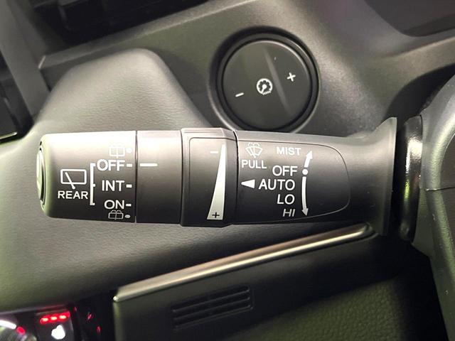 ヴェゼル ｅ：ＨＥＶ　Ｚ　登録済未使用車　純正９インチナビ　全周囲カメラ　衝突軽減　レーダークルーズ　ＥＴＣ　ＬＥＤヘッド　オートライト　オートエアコン　電動リアゲート　前席シートヒーター　コーナーセンサー　電動パーキング（29枚目）