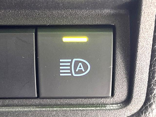 ヤリスクロス ハイブリッドＺ　純正８型ディスプレイオーディオ　全周囲カメラ　ｂｌｕｅｔｏｔｏｔｈ　フルセグ　前席シートヒーター　レーダークルーズコントロール　ＥＴＣ２．０　ＬＥＤヘッド　ＬＥＤフォグ　パワーバックドア（42枚目）