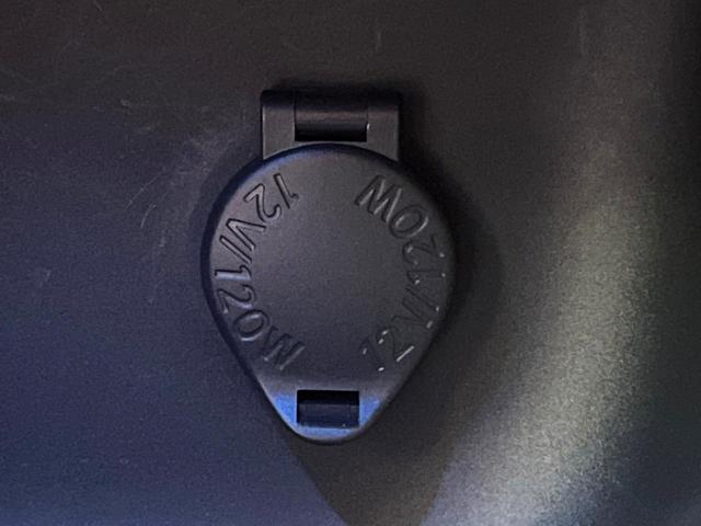 ヤリスクロス ハイブリッドＺ　純正８型ディスプレイオーディオ　全周囲カメラ　ｂｌｕｅｔｏｔｏｔｈ　フルセグ　前席シートヒーター　レーダークルーズコントロール　ＥＴＣ２．０　ＬＥＤヘッド　ＬＥＤフォグ　パワーバックドア（48枚目）