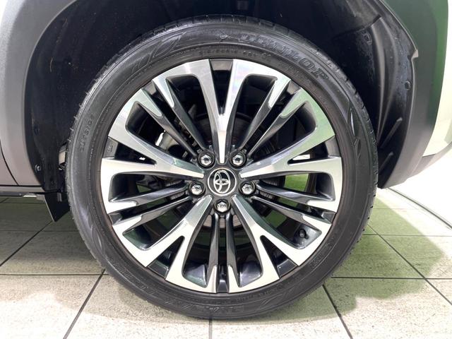 ヤリスクロス ハイブリッドＺ　純正８型ディスプレイオーディオ　全周囲カメラ　ｂｌｕｅｔｏｔｏｔｈ　フルセグ　前席シートヒーター　レーダークルーズコントロール　ＥＴＣ２．０　ＬＥＤヘッド　ＬＥＤフォグ　パワーバックドア（66枚目）