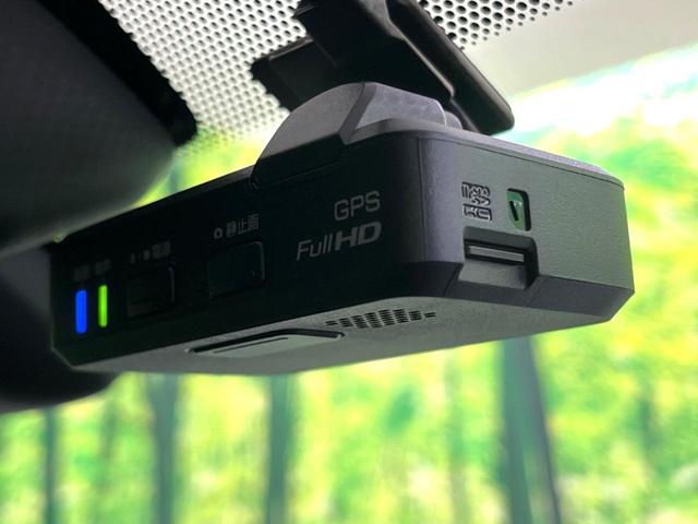 エクストレイル ２０Ｘ　エクストリーマーＸ　４ＷＤ　純正ＳＤナビ　全周囲カメラ　衝突被害軽減システム　電動リアゲート　レザーシート（合皮）　ドラレコ　コーナーセンサー　スマートキー　ＬＥＤヘッド　ビルトインＥＴＣ　純正１８インチアルミ（7枚目）