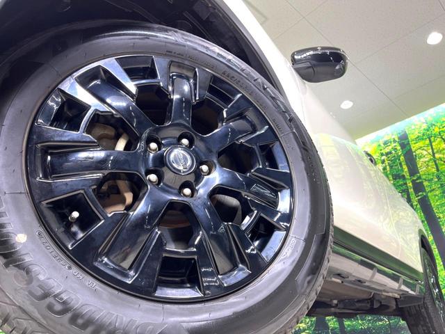 エクストレイル ２０Ｘ　エクストリーマーＸ　４ＷＤ　純正ＳＤナビ　全周囲カメラ　衝突被害軽減システム　電動リアゲート　レザーシート（合皮）　ドラレコ　コーナーセンサー　スマートキー　ＬＥＤヘッド　ビルトインＥＴＣ　純正１８インチアルミ（14枚目）