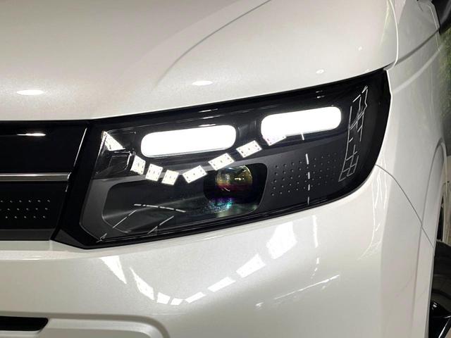 フリード e:HEVエアー EX 登録済未使用車 両側電動ドア 衝突被害軽減システム コーナーセンサー スマートキー LEDヘッド 純正15インチアルミ オートハイビーム 車線逸脱警報 オートライト オートエアコン(13枚目)