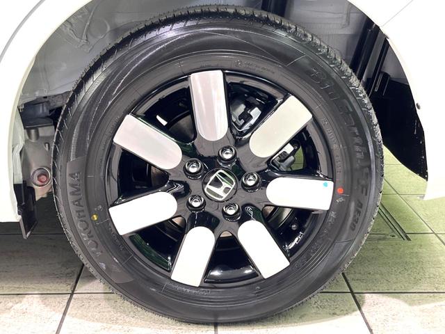 フリード e:HEVエアー EX 登録済未使用車 両側電動ドア 衝突被害軽減システム コーナーセンサー スマートキー LEDヘッド 純正15インチアルミ オートハイビーム 車線逸脱警報 オートライト オートエアコン(27枚目)