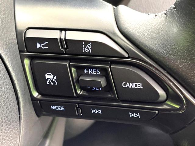 ヤリスクロス G 禁煙車 純正ナビ付ディスプレイオーディオ 全周囲カメラ 衝突軽減装置 レーダークルーズコントロール ブレーキオートホールド クリアランスソナー ビルトインETC 革巻きステアリング LEDヘッドライト(7枚目)