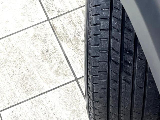 ヤリスクロス G 禁煙車 純正ナビ付ディスプレイオーディオ 全周囲カメラ 衝突軽減装置 レーダークルーズコントロール ブレーキオートホールド クリアランスソナー ビルトインETC 革巻きステアリング LEDヘッドライト(28枚目)