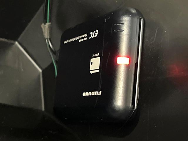 デミオ XD 禁煙車 マツダコネクト CD/DVDキット Bluetooth再生 衝突軽減装置 軽油 ターボ ETC ステアリングスイッチ リモコンキー プッシュスタート アイドリングストップ(5枚目)