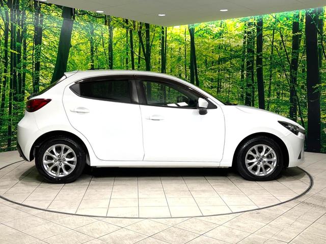 デミオ XD 禁煙車 マツダコネクト CD/DVDキット Bluetooth再生 衝突軽減装置 軽油 ターボ ETC ステアリングスイッチ リモコンキー プッシュスタート アイドリングストップ(31枚目)