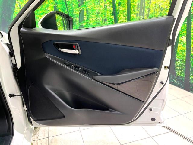 デミオ XD 禁煙車 マツダコネクト CD/DVDキット Bluetooth再生 衝突軽減装置 軽油 ターボ ETC ステアリングスイッチ リモコンキー プッシュスタート アイドリングストップ(34枚目)