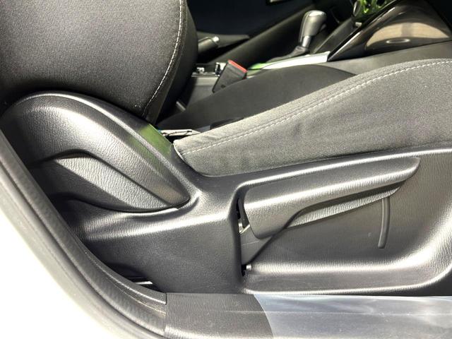 デミオ XD 禁煙車 マツダコネクト CD/DVDキット Bluetooth再生 衝突軽減装置 軽油 ターボ ETC ステアリングスイッチ リモコンキー プッシュスタート アイドリングストップ(52枚目)