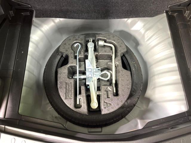 ノート X DIG-S エアロスタイル 禁煙車 純正ナビ 全周囲カメラ 衝突軽減装置 ドライブレコーダー ETC 純正フルエアロ リアスポイラー エコスーパーチャージャー LEDヘッドライト フォグランプ 純正15インチアルミホイール(63枚目)