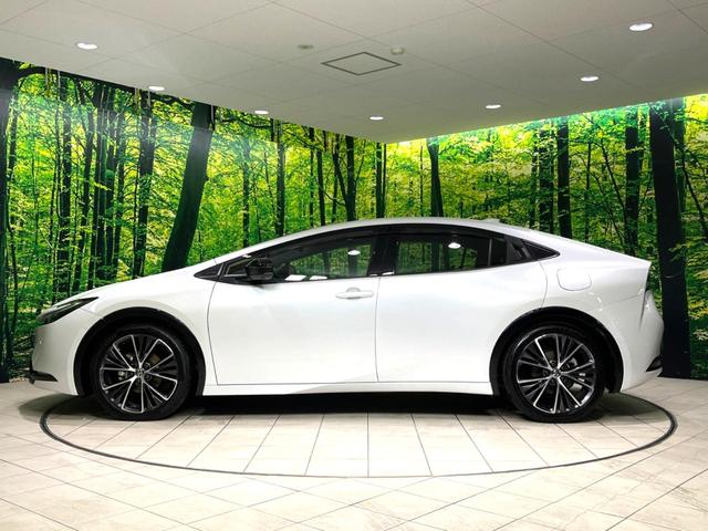プリウス Z 禁煙車 純正12.3型ナビ 全周囲カメラ ブラインドスポットモニター 衝突軽減装置 レーダークルーズコントロール シートベンチレーション パワーバックドア ETC レザー調シート パワーシート(34枚目)
