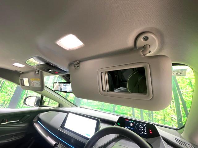 プリウス Z 禁煙車 純正12.3型ナビ 全周囲カメラ ブラインドスポットモニター 衝突軽減装置 レーダークルーズコントロール シートベンチレーション パワーバックドア ETC レザー調シート パワーシート(45枚目)