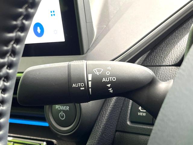 プリウス Z 禁煙車 純正12.3型ナビ 全周囲カメラ ブラインドスポットモニター 衝突軽減装置 レーダークルーズコントロール シートベンチレーション パワーバックドア ETC レザー調シート パワーシート(61枚目)