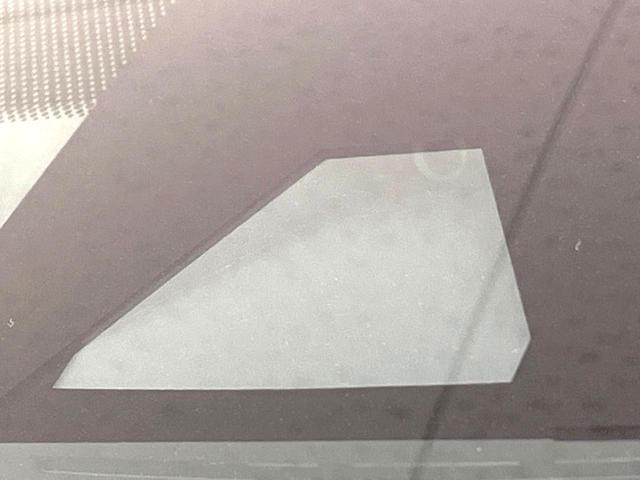 ヤリス ハイブリッドX 衝突軽減 純正8型ディスプレイオーディオ バックカメラ bluetooth レーダークルーズコントロール ETC オートマチックハイビーム オートライト オートエアコン 横滑り防止装置(3枚目)