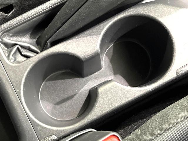 ヤリス ハイブリッドX 衝突軽減 純正8型ディスプレイオーディオ バックカメラ bluetooth レーダークルーズコントロール ETC オートマチックハイビーム オートライト オートエアコン 横滑り防止装置(40枚目)