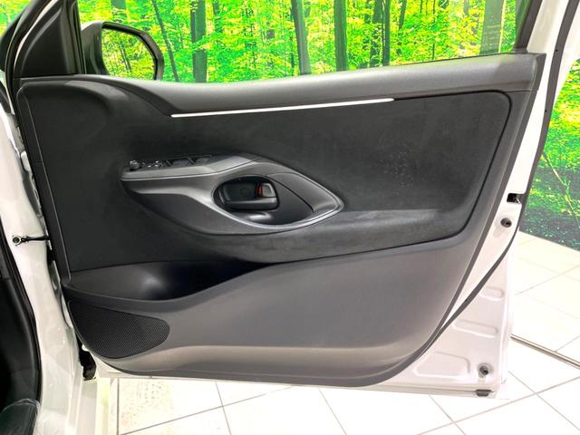 ヤリス ハイブリッドX 衝突軽減 純正8型ディスプレイオーディオ バックカメラ bluetooth レーダークルーズコントロール ETC オートマチックハイビーム オートライト オートエアコン 横滑り防止装置(59枚目)