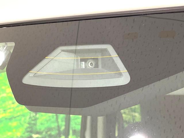 スペーシアカスタム ハイブリッドＸＳターボ　禁煙車　純正９型ナビ　全周囲カメラ　スズキコネクト　両側電動スライドドア　シートヒーター　ステアリングヒーター　ハーフレザー調シート　後席オットマン　ＬＥＤヘッドライト　フォグライト（6枚目）