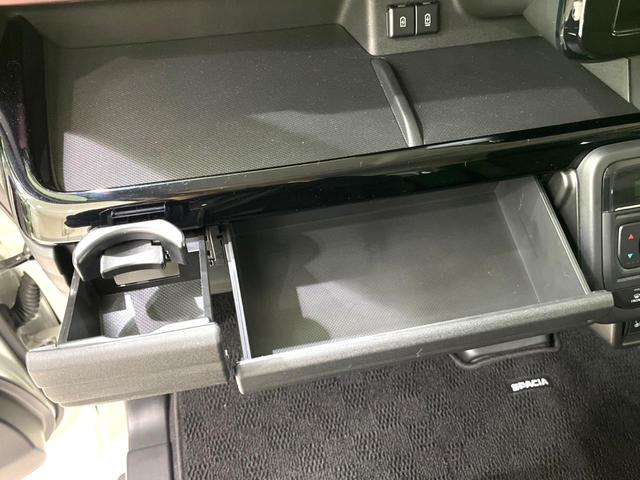 スペーシアカスタム ハイブリッドＸＳターボ　禁煙車　純正９型ナビ　全周囲カメラ　スズキコネクト　両側電動スライドドア　シートヒーター　ステアリングヒーター　ハーフレザー調シート　後席オットマン　ＬＥＤヘッドライト　フォグライト（39枚目）