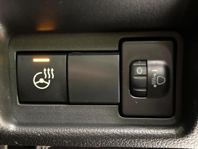 スペーシアカスタム ハイブリッドＸＳターボ　禁煙車　純正９型ナビ　全周囲カメラ　スズキコネクト　両側電動スライドドア　シートヒーター　ステアリングヒーター　ハーフレザー調シート　後席オットマン　ＬＥＤヘッドライト　フォグライト（65枚目）