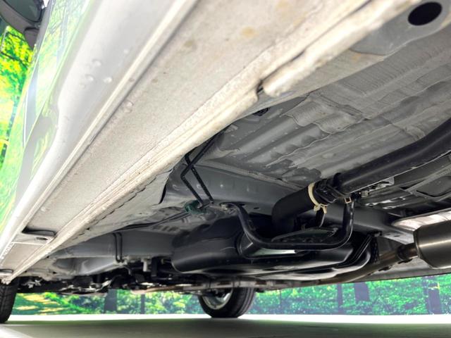 N-BOXカスタム ターボ 禁煙車 純正9型ナビ バックカメラ 衝突軽減装置 アダプティブクルコン パドルシフト シートヒーター シートバックテーブル ハーフレザー調シート 革巻きステアリング LEDヘッドライト(22枚目)