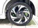 ハイブリッドＸＳ　両側電動ドア　純正８型ナビ　全周囲カメラ　デジタルインナーミラー　衝突被害軽減システム　メッキガーニッシュ　レーダークルーズ　禁煙車　コーナーセンサー　スマートキー　ＬＥＤヘッド　ＥＴＣ（25枚目）