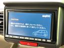 N-BOX G・Lパッケージ 電動スライドドア SDナビ オートエアコン ドライブレコーダー スマートキー 電動格納ミラー バニティミラー ヘッドライドレベライザー ステアリングスイッチ 横滑り防止装置 ドアバイザー(4枚目)