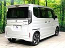 ハイブリッドＸＳターボ　禁煙車　純正９型ナビ　全周囲カメラ　スズキコネクト　両側電動スライドドア　シートヒーター　ステアリングヒーター　ハーフレザー調シート　後席オットマン　ＬＥＤヘッドライト　フォグライト（18枚目）