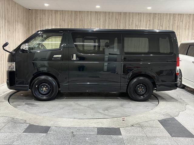 ハイエースバン スーパーＧＬ　ダークプライム　ＳＤナビ　禁煙車　バックカメラ　フルセグテレビ　ＥＴＣ　スマートキー　ＬＥＤヘッドライト　アイドリングストップ　両側スライドドア　電動格納ミラー　フォグランプ　オートエアコン　パワーウィンドウ（20枚目）