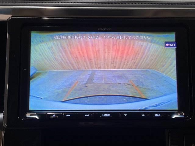 アルファード Ｘ　禁煙車　メモリーナビ　フルセグＴＶ　バックカメラ　両側パワースライドドア　衝突軽減ブレーキ　ＬＥＤヘッドライト　クリアランスソナー　クルーズコントロール　ミュージックサーバー　オットマン　スマートキー（6枚目）