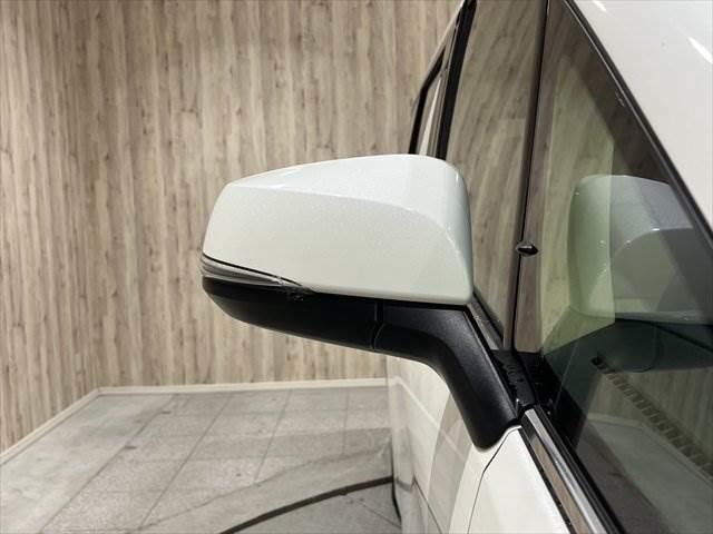 アルファード Ｘ　禁煙車　メモリーナビ　フルセグＴＶ　バックカメラ　両側パワースライドドア　衝突軽減ブレーキ　ＬＥＤヘッドライト　クリアランスソナー　クルーズコントロール　ミュージックサーバー　オットマン　スマートキー（27枚目）