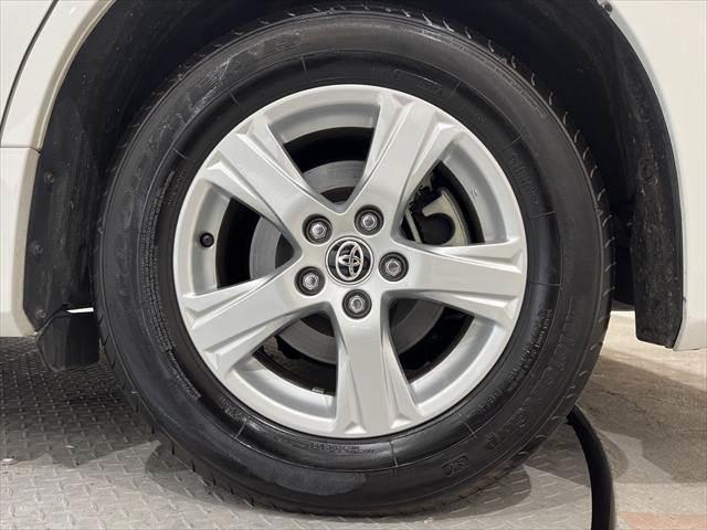 アルファード Ｘ　禁煙車　メモリーナビ　フルセグＴＶ　バックカメラ　両側パワースライドドア　衝突軽減ブレーキ　ＬＥＤヘッドライト　クリアランスソナー　クルーズコントロール　ミュージックサーバー　オットマン　スマートキー（29枚目）