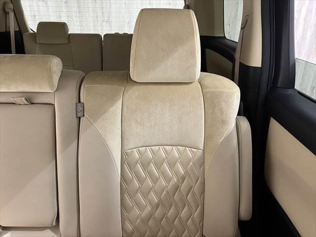 アルファード Ｘ　禁煙車　メモリーナビ　フルセグＴＶ　バックカメラ　両側パワースライドドア　衝突軽減ブレーキ　ＬＥＤヘッドライト　クリアランスソナー　クルーズコントロール　ミュージックサーバー　オットマン　スマートキー（68枚目）
