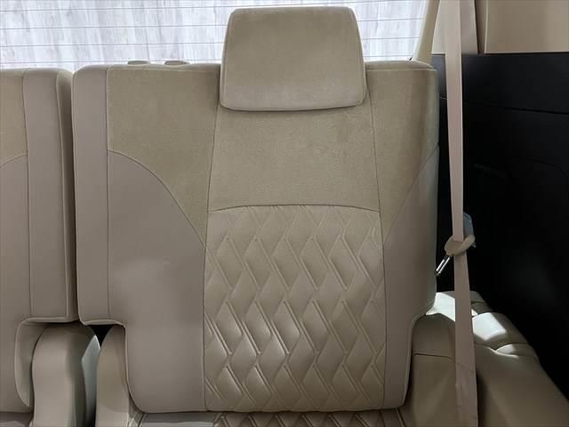 アルファード Ｘ　禁煙車　メモリーナビ　フルセグＴＶ　バックカメラ　両側パワースライドドア　衝突軽減ブレーキ　ＬＥＤヘッドライト　クリアランスソナー　クルーズコントロール　ミュージックサーバー　オットマン　スマートキー（70枚目）