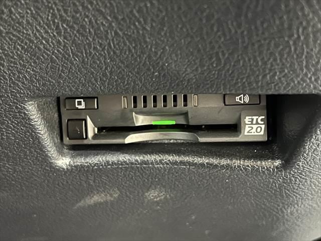 シエンタ ハイブリッドＧ　クエロ　クルーズコントロール　両側パワースライドドア　全方位カメラ　後期型　モデリスタフルエアロ　衝突軽減ブレーキ　純正ＳＤナビ　フルセグＴＶ　ＬＥＤヘッドライト　オートハイビーム　ハーフレザーシート（45枚目）
