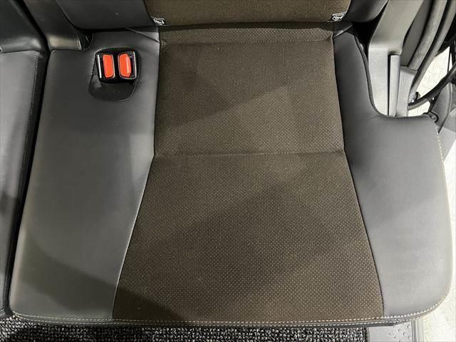 シエンタ ハイブリッドＧ　クエロ　クルーズコントロール　両側パワースライドドア　全方位カメラ　後期型　モデリスタフルエアロ　衝突軽減ブレーキ　純正ＳＤナビ　フルセグＴＶ　ＬＥＤヘッドライト　オートハイビーム　ハーフレザーシート（69枚目）