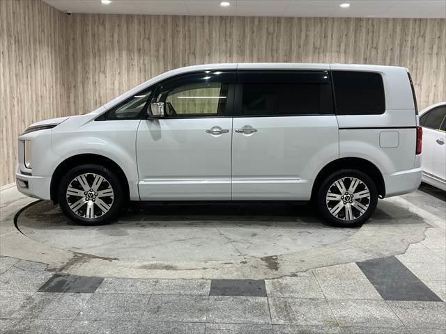 デリカＤ：５ Ｐ　７人乗り　純正１０インチナビ　禁煙車　両側パワースライドドア　全方位カメラ　４ＷＤ　フルセグ　ＬＥＤヘッドライト　シートヒーター　ＥＴＣ　Ｂｌｕｅｔｏｏｔｈ　ミュージックサーバー　レーダークルーズコントロール（23枚目）