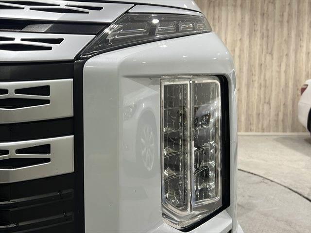 デリカＤ：５ Ｐ　７人乗り　純正１０インチナビ　禁煙車　両側パワースライドドア　全方位カメラ　４ＷＤ　フルセグ　ＬＥＤヘッドライト　シートヒーター　ＥＴＣ　Ｂｌｕｅｔｏｏｔｈ　ミュージックサーバー　レーダークルーズコントロール（25枚目）