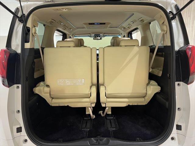 アルファードハイブリッド エグゼクティブラウンジ リアモデリスタエアロ 本革シート 後席フリップダウンモニター 両側パワスラ 衝突軽減ブレーキ JBL 純正ナビ 全方位カメラ Bluetooth フルセグ ETC シートヒーター シートエアコン(13枚目)