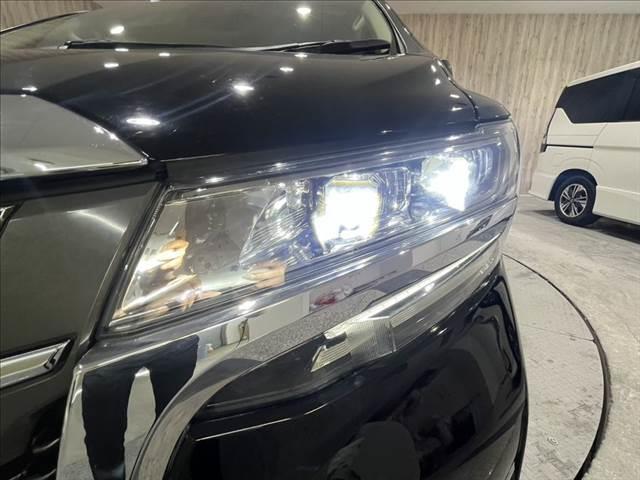 アルファード Ｘ　禁煙車　バックカメラ　純正メモリーナビ　ＬＥＤヘッドライト　両側パワースライドドア　Ｂｌｕｅｔｏｏｔｈ　スマートキー　衝突軽減ブレーキ　クルーズコントロール　コーナーセンサー　フルセグＴＶ（13枚目）