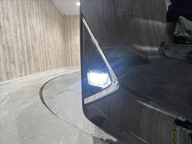 アルファード Ｘ　禁煙車　バックカメラ　純正メモリーナビ　ＬＥＤヘッドライト　両側パワースライドドア　Ｂｌｕｅｔｏｏｔｈ　スマートキー　衝突軽減ブレーキ　クルーズコントロール　コーナーセンサー　フルセグＴＶ（33枚目）