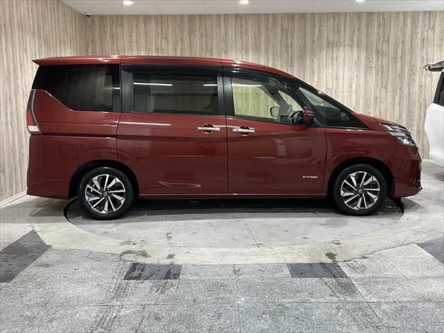セレナ ＸＶ　プロパイロット　フルセグＴＶ　フリップダウンモニター　全周囲カメラ　両側パワースライドドア　純正１０インチナビ　レーダークルーズコントロール　Ｂｌｕｅｔｏｏｔｈ　シートヒーター　スマートキー（18枚目）